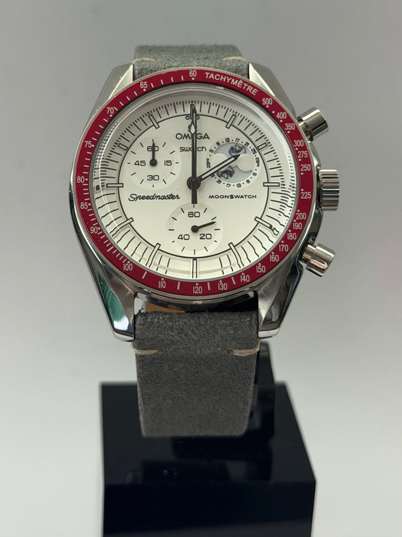 MOD Moonswatch Red White Snoopy