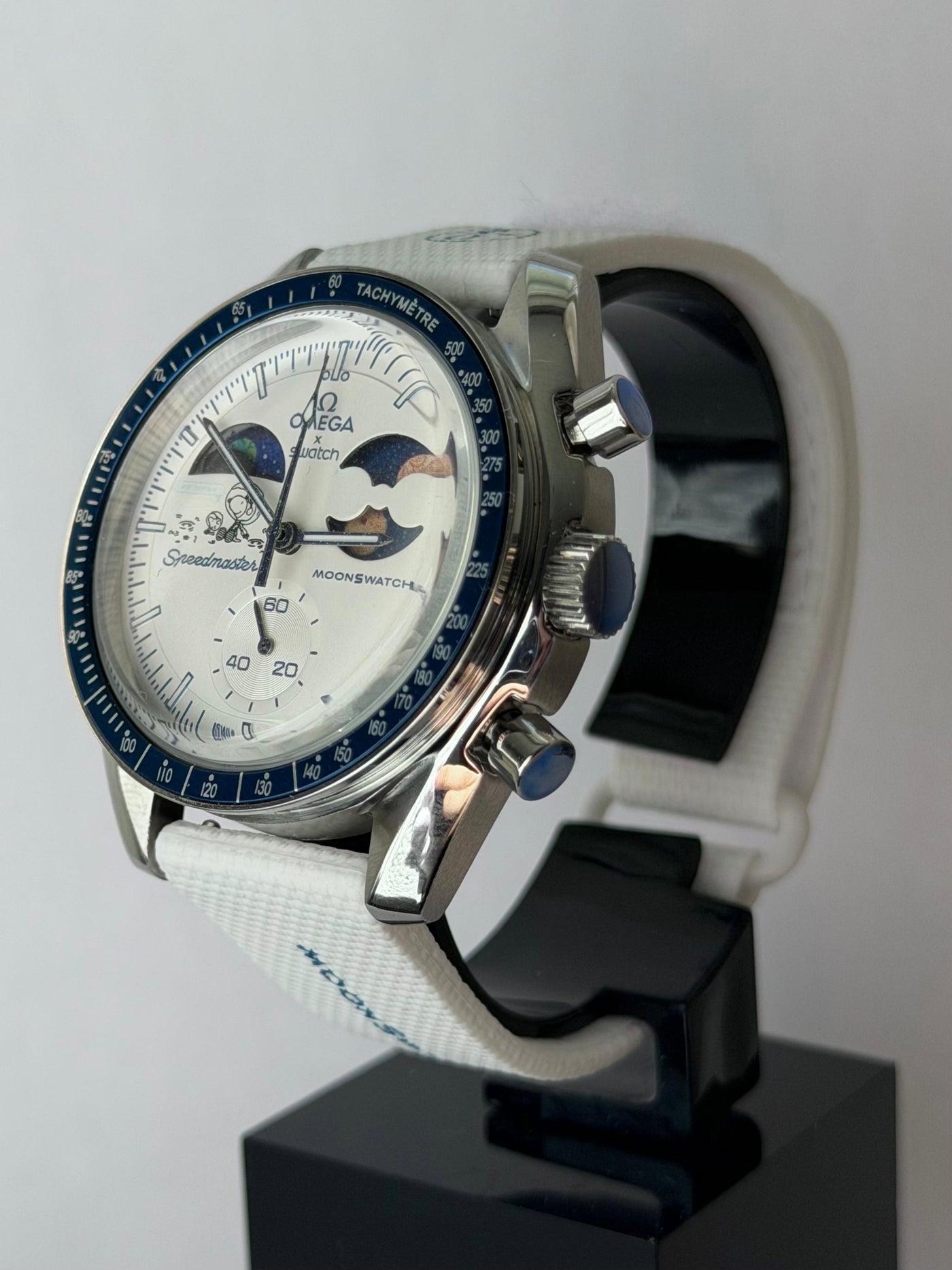 MOD Moonswatch White Blue Moon