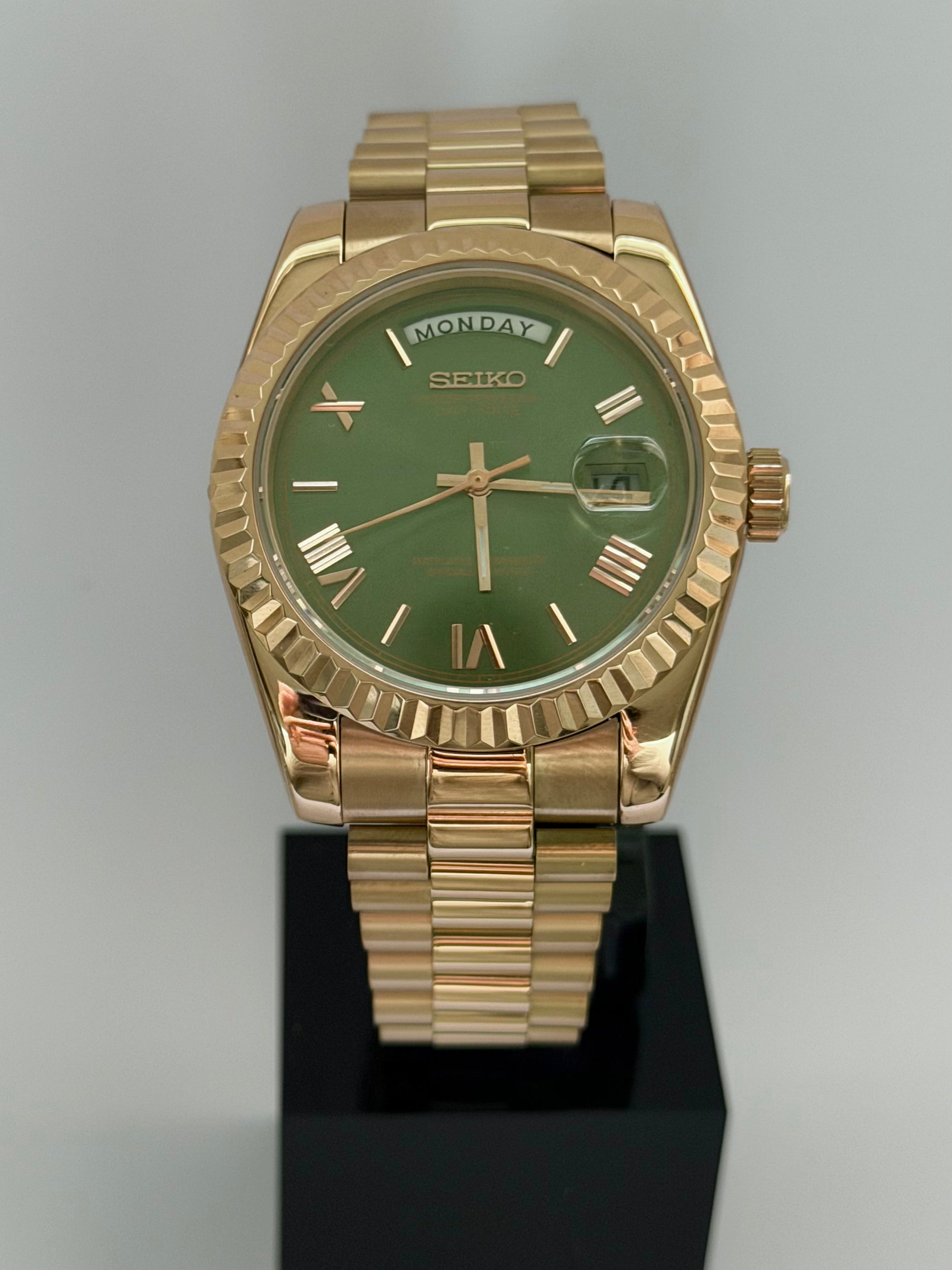 Datejust Mod Daydate Rose Gold Olive