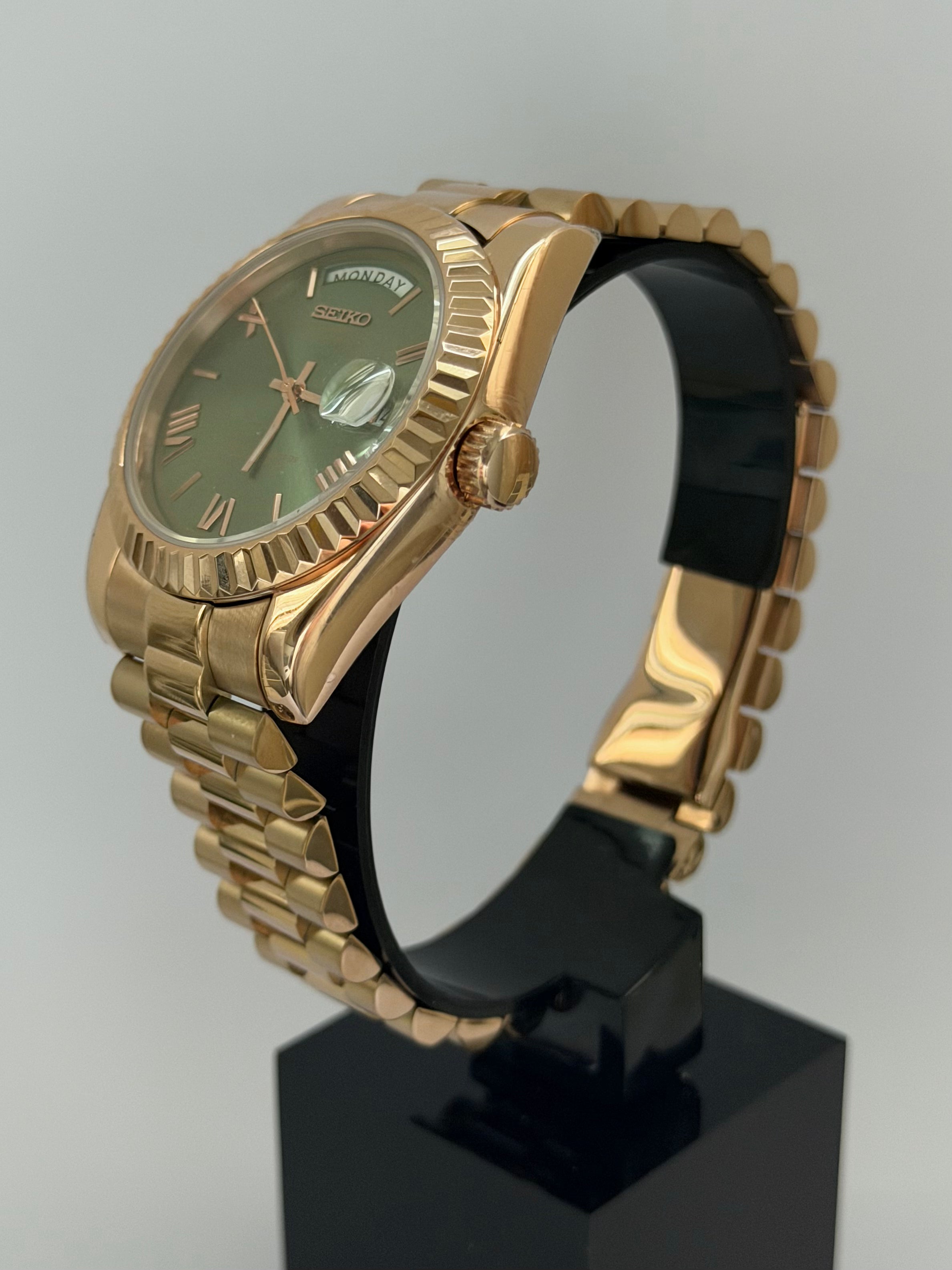 Datejust Mod Daydate Rose Gold Olive