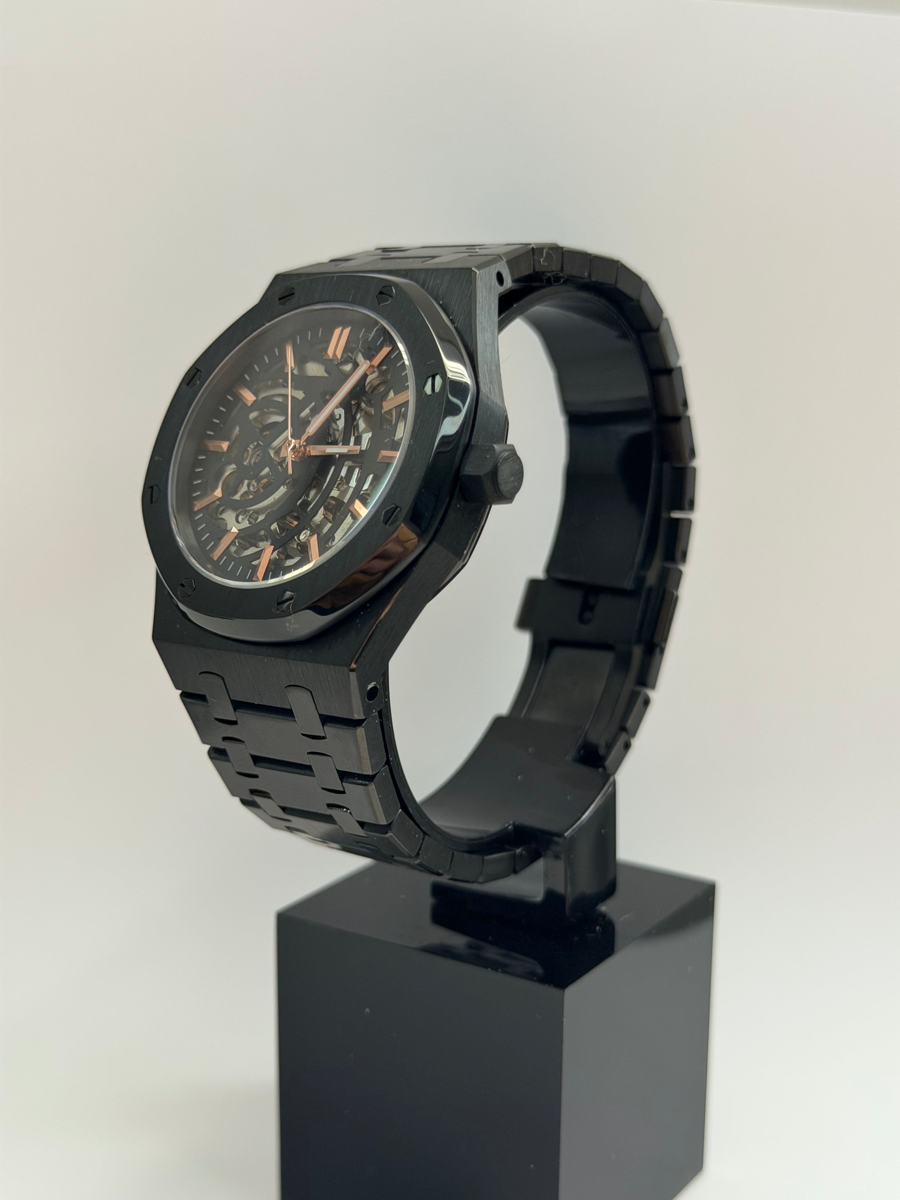 OAK Mod Skeleton Black