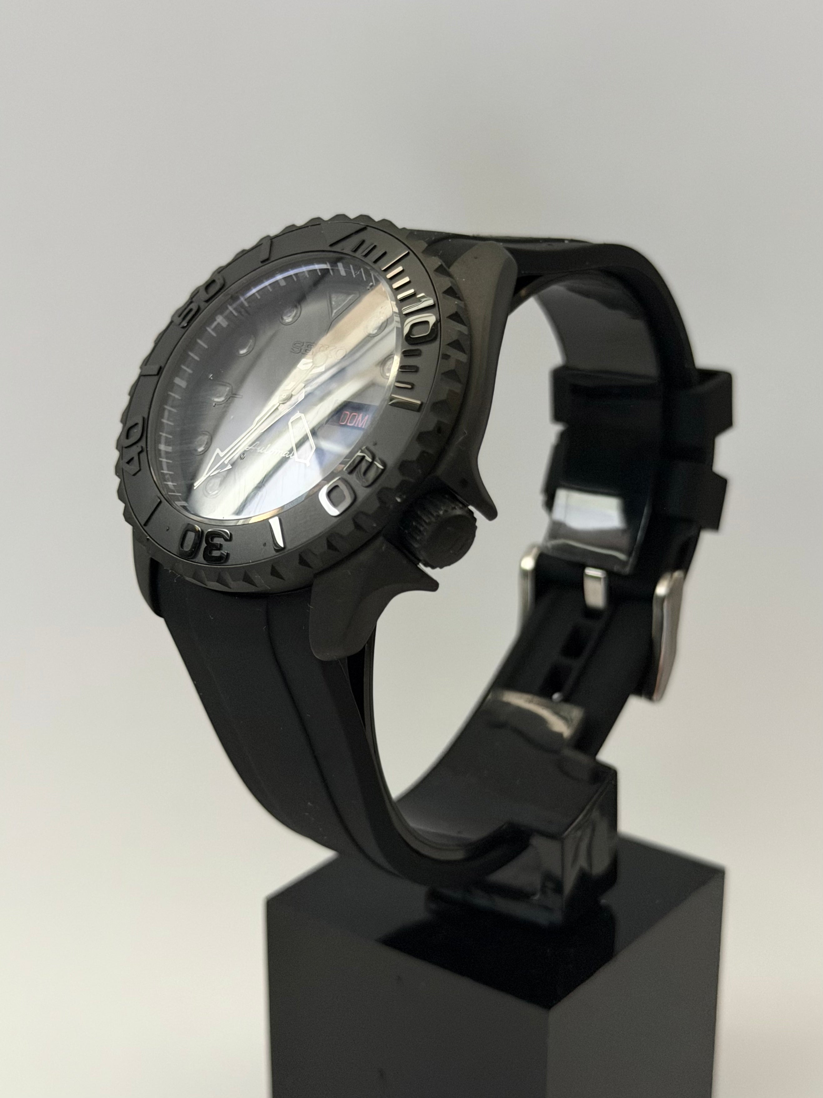 Yacht Master Mod Black Rubber Ceramic