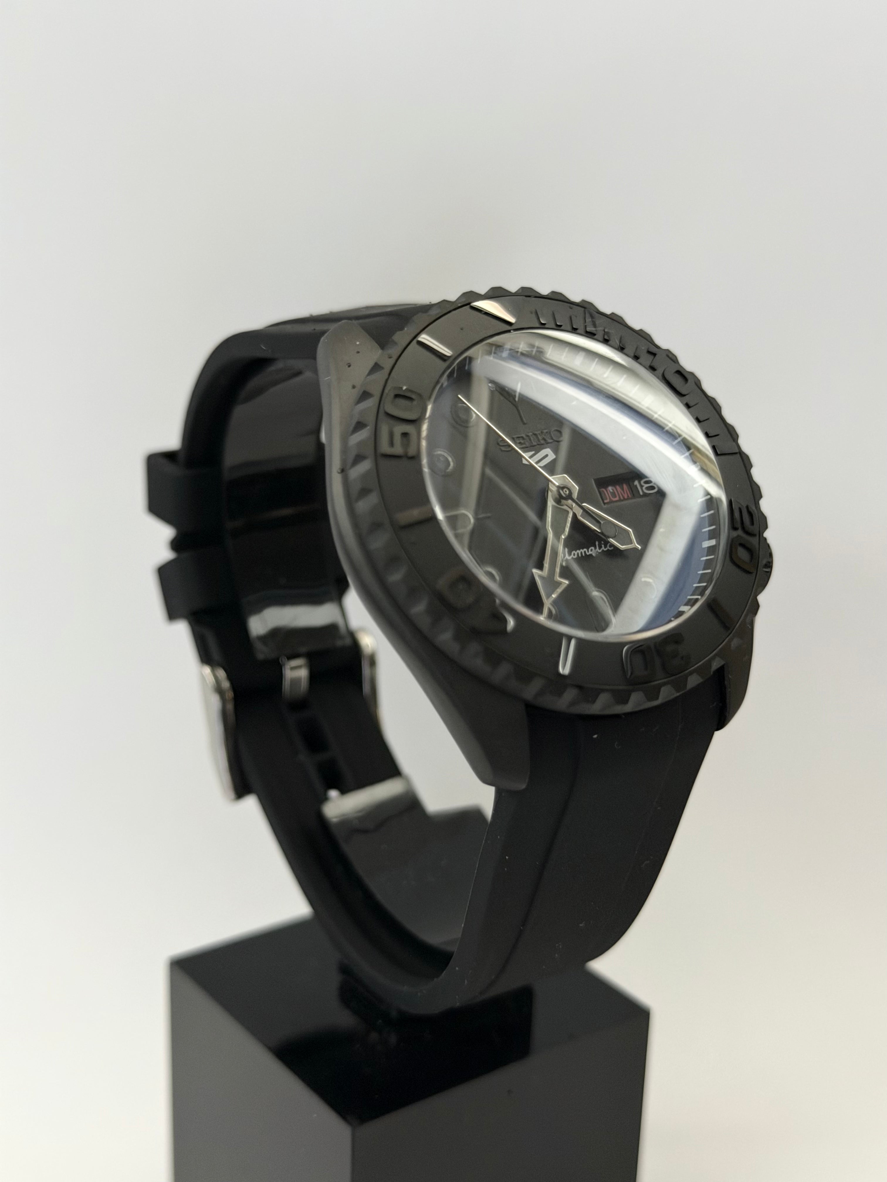 Yacht Master Mod Black Rubber Ceramic