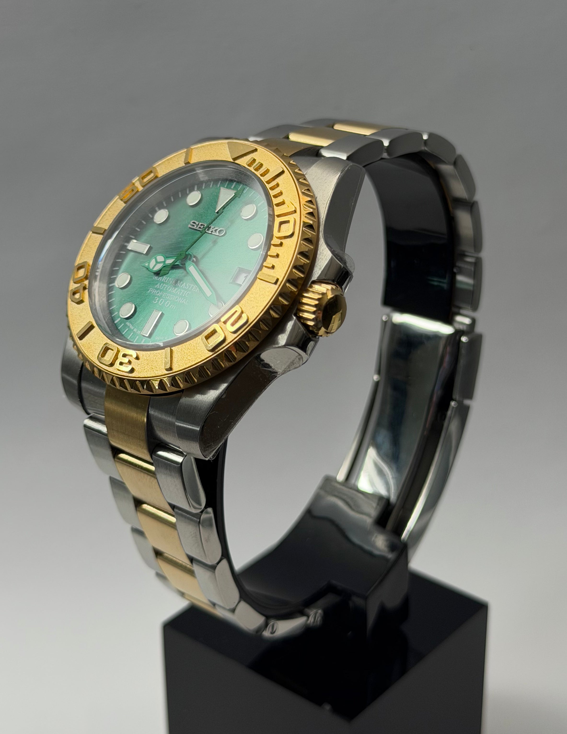 Submariner Mod Two Tones Green