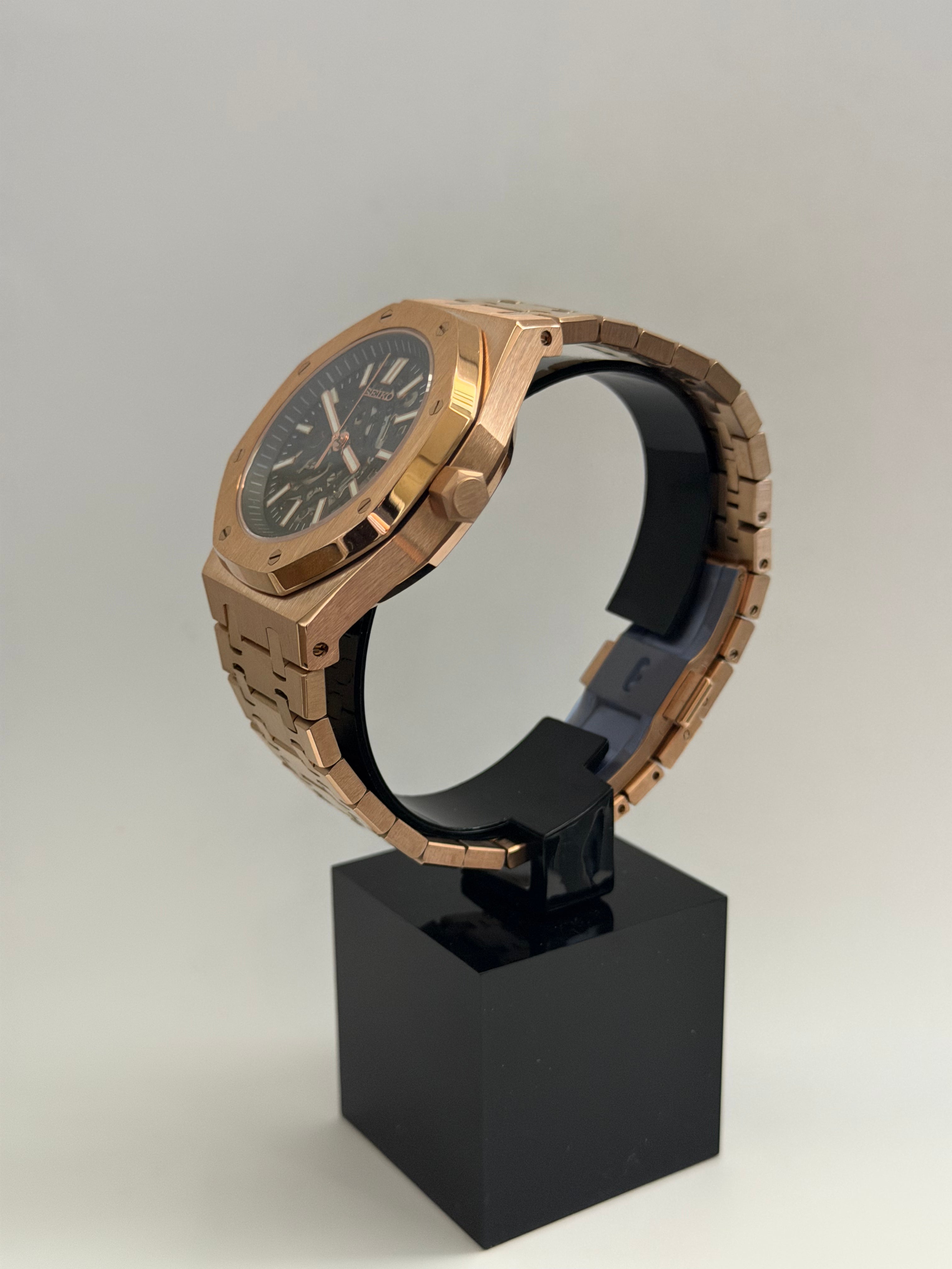 VOAK Mod Skeleton Rose Gold