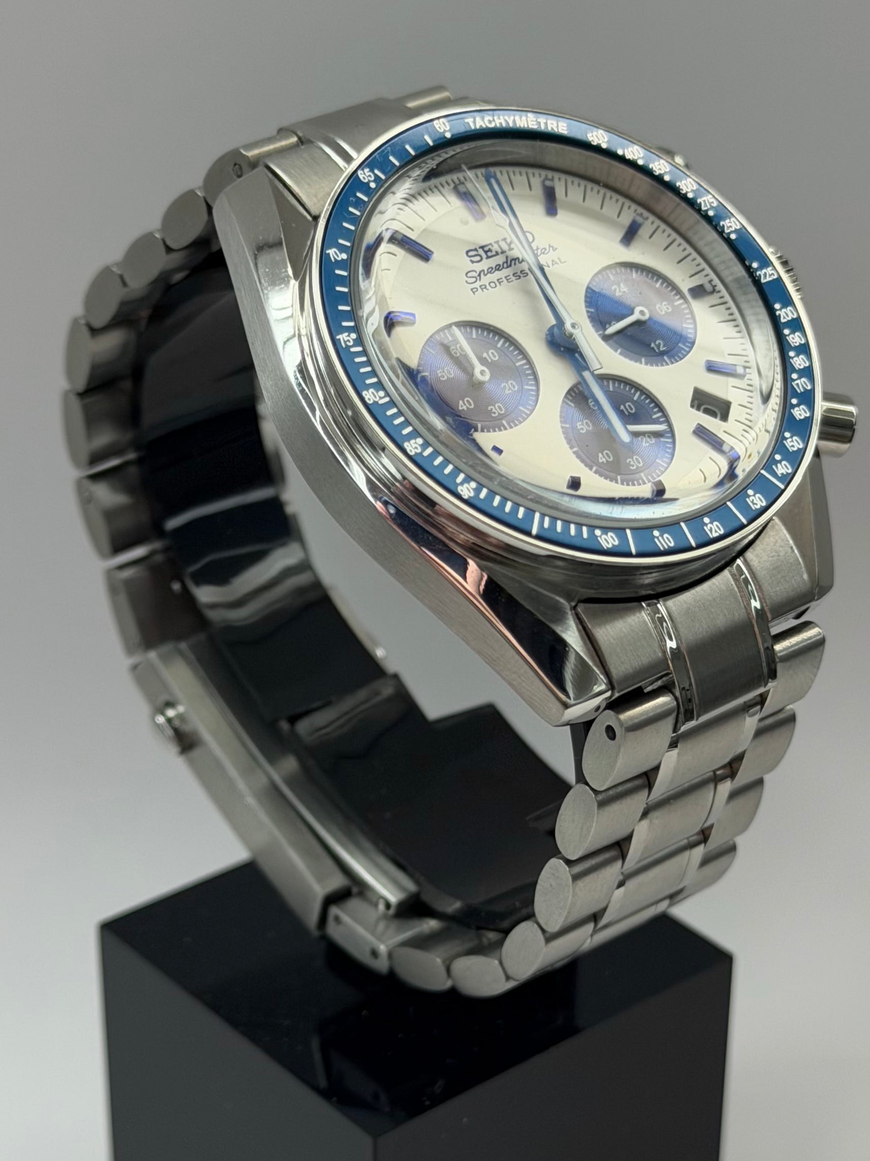 Speedmaster Mod Blue Snoopy