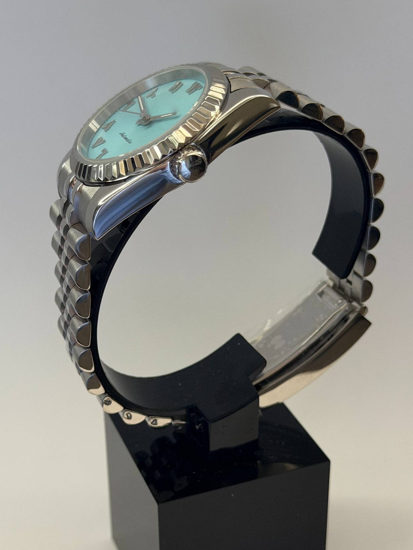 Seikojust Mod Bleu Glace Chiffres Arabes
